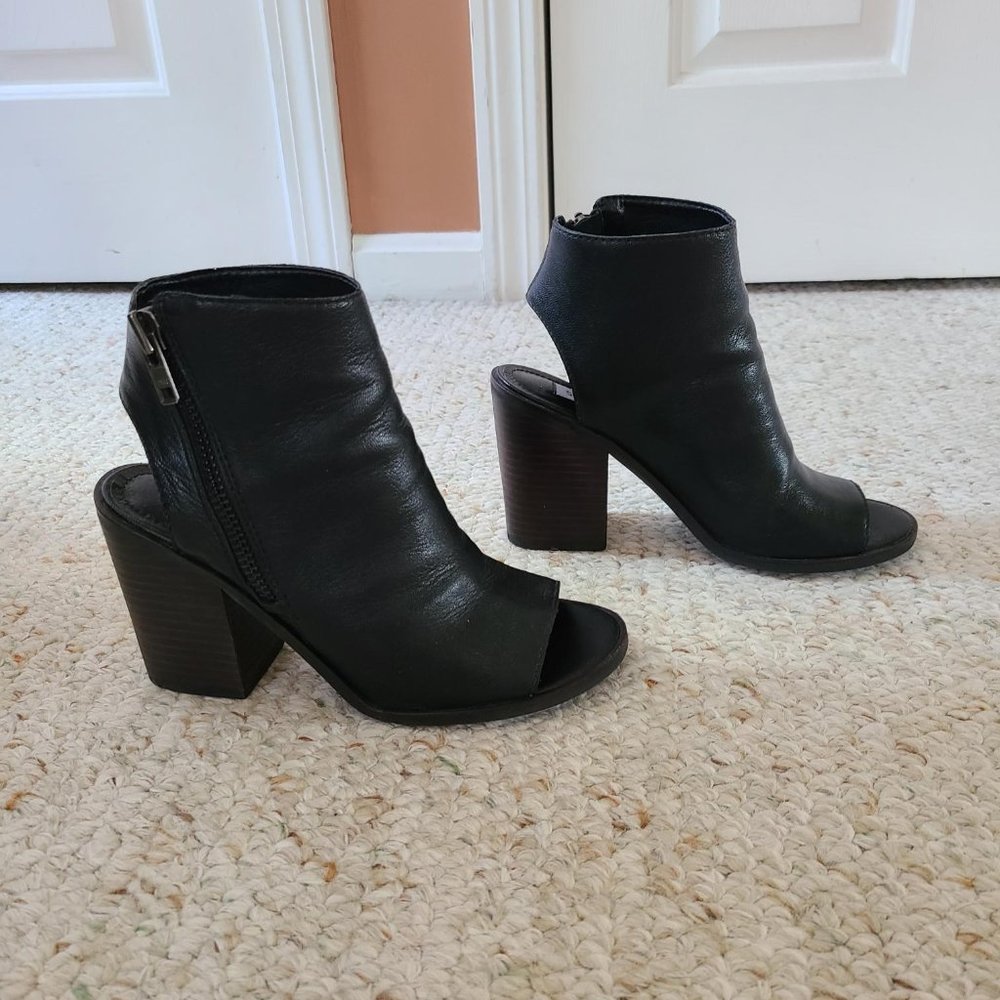 Steve Madden Terraa Bootie